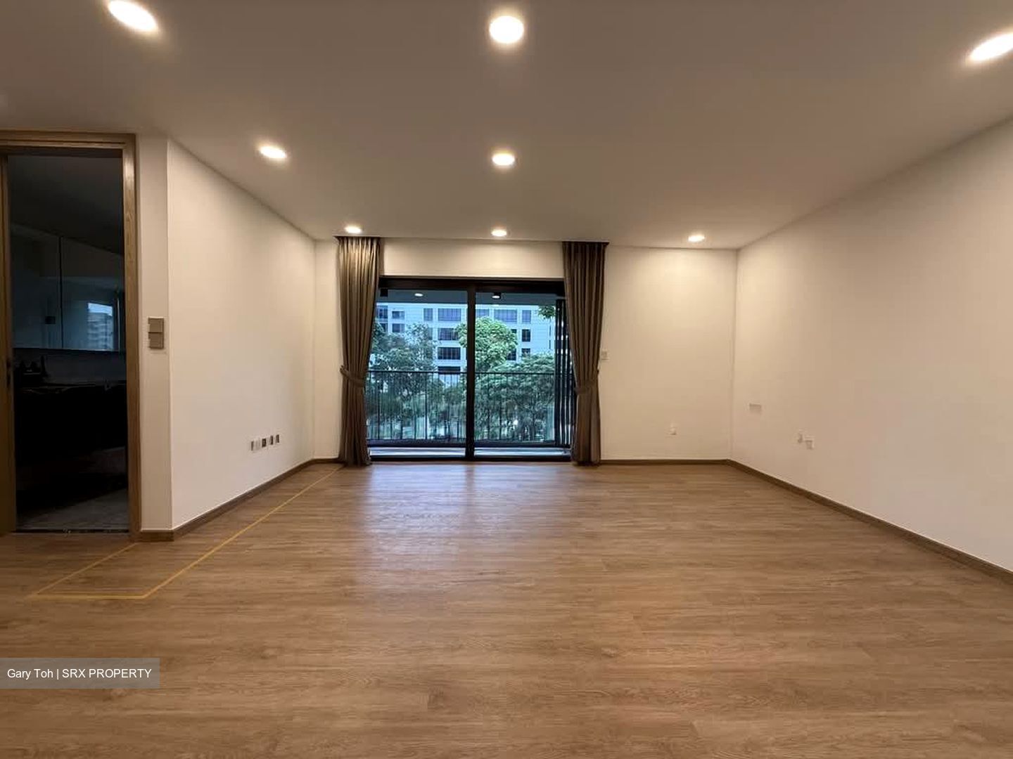 Shrewsbury Road (D11), Terrace #574270161